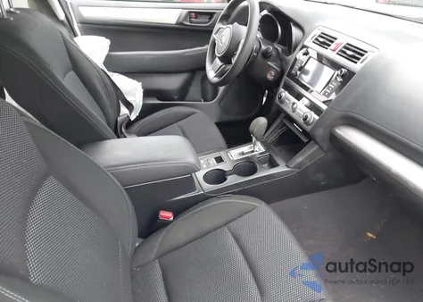 2018 Subaru Outback 2.5I z USA, uszkodzony, nr VIN 4S4BSAAC7J3373467